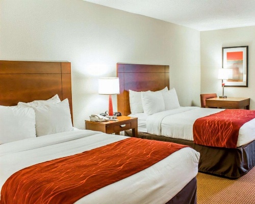Comfort Inn Fayetteville West Near Fort Liberty image 20